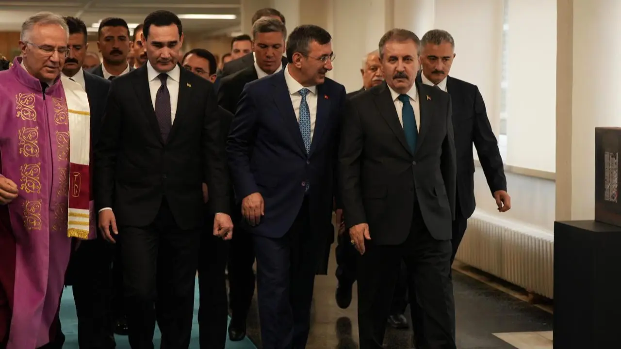 Sayın Destici, Sayın Berdimuhammedov'un fahri doktora törenine katıldı