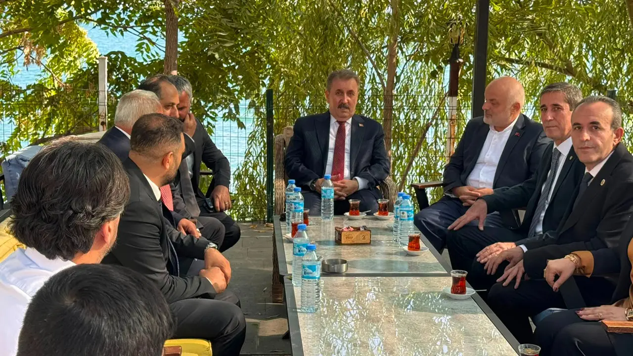 Sayın Genel Başkanımız, Ahlat'ta partililerimizle buluştu