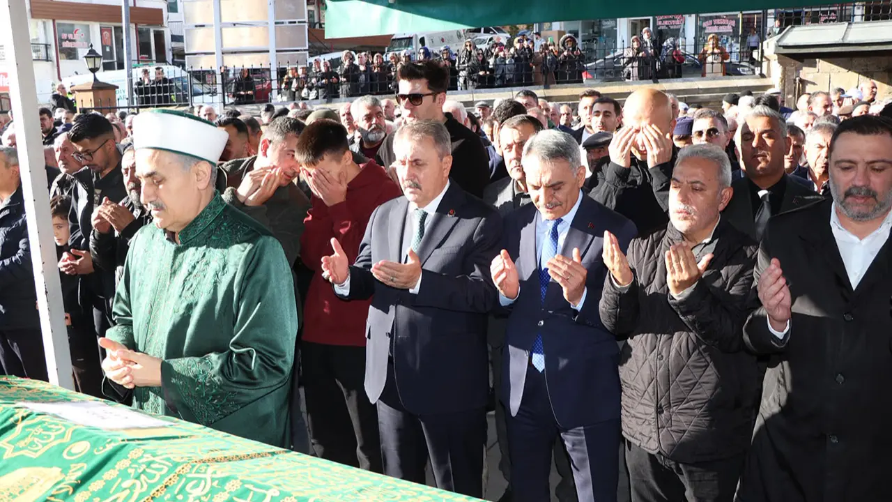 Sayın Destici, Hasan Karaca'nın cenaze törenine katıldı