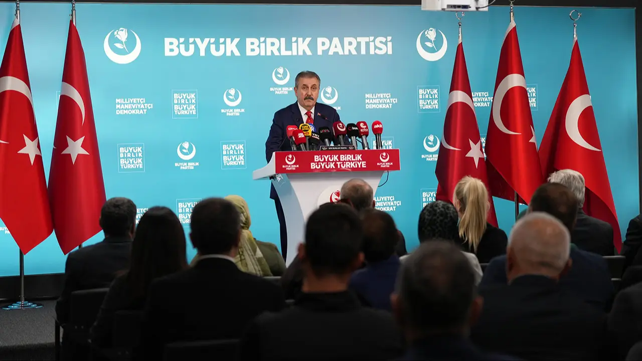 Sayın Destici: Türk parlamentosu mutlaka kurulmalıdır