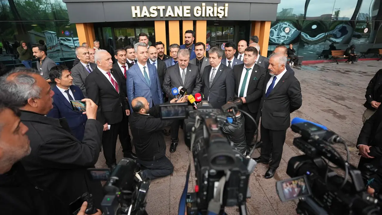 Sayın Destici, okul saldırısında yaralanan evlatlarımızı hastanede ziyaret etti