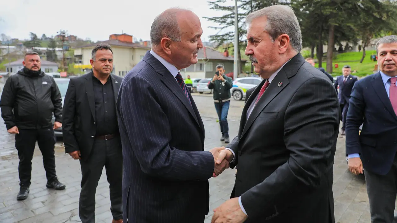 Genel Başkanımız Sayın Destici’den Düzce Belediye Başkanı Sayın Özlü’ye ziyaret