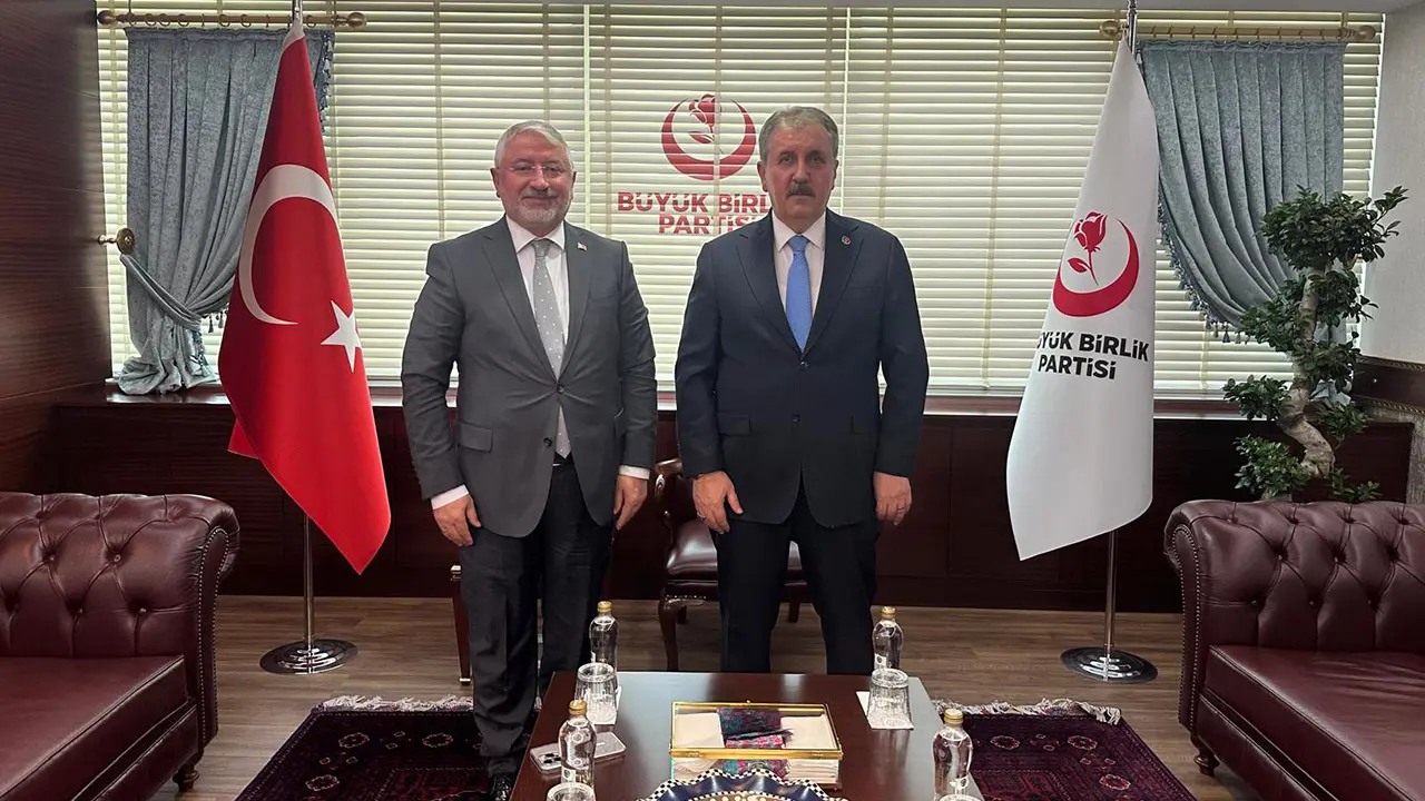 Çorum Belediye Başkanı Sayın Aşgın'dan Sayın Destici'ye ziyaret