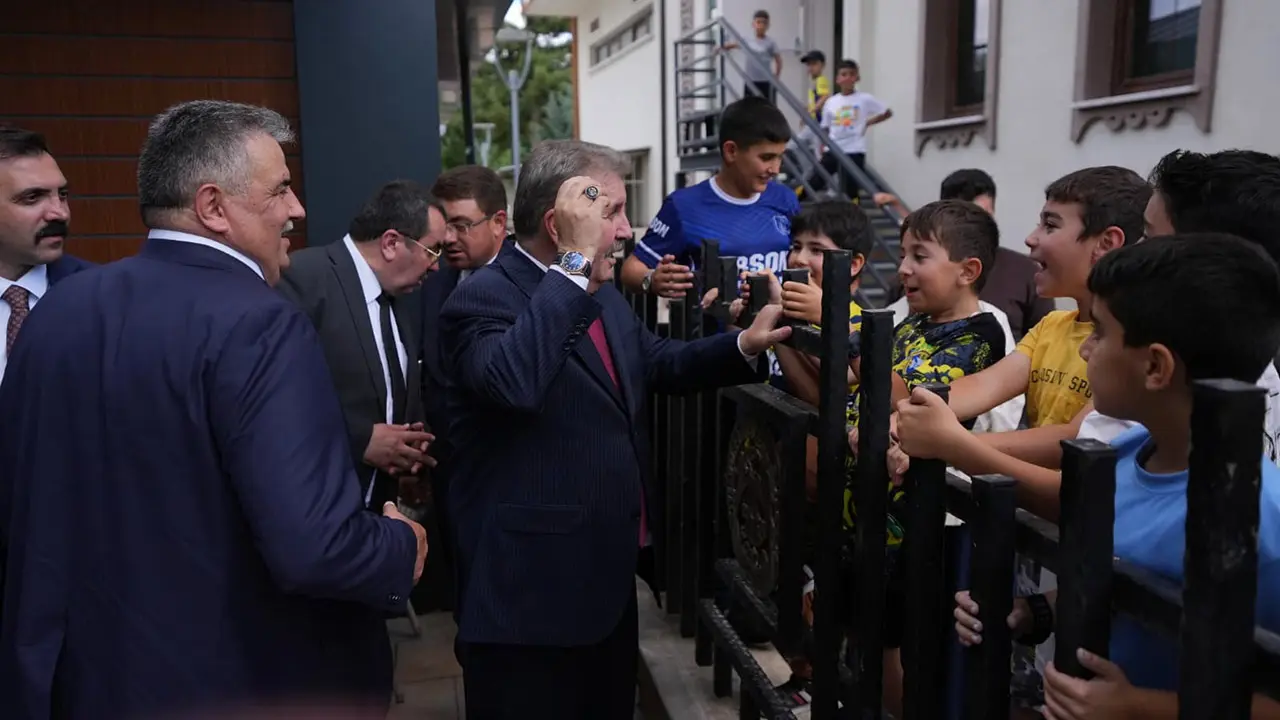 Sayın Genel Başkanımızdan Bozkır esnafına ziyaret