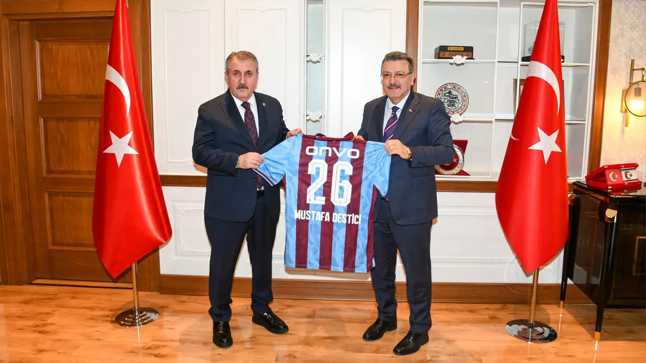 Sayın Destici'den Trabzon Büyükşehir Belediye Başkanı Sayın Genç’i ziyaret