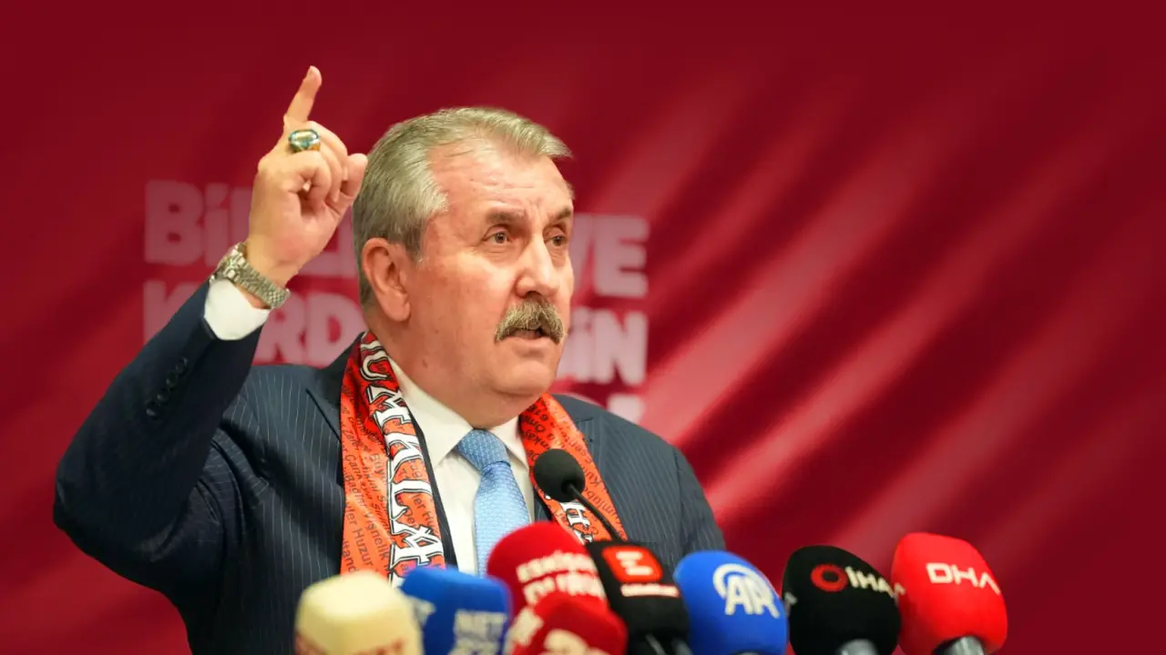 Sayın Genel Başkanımızın katılımıyla Eskişehir İl Kongremizi coşkuyla gerçekleştirdik