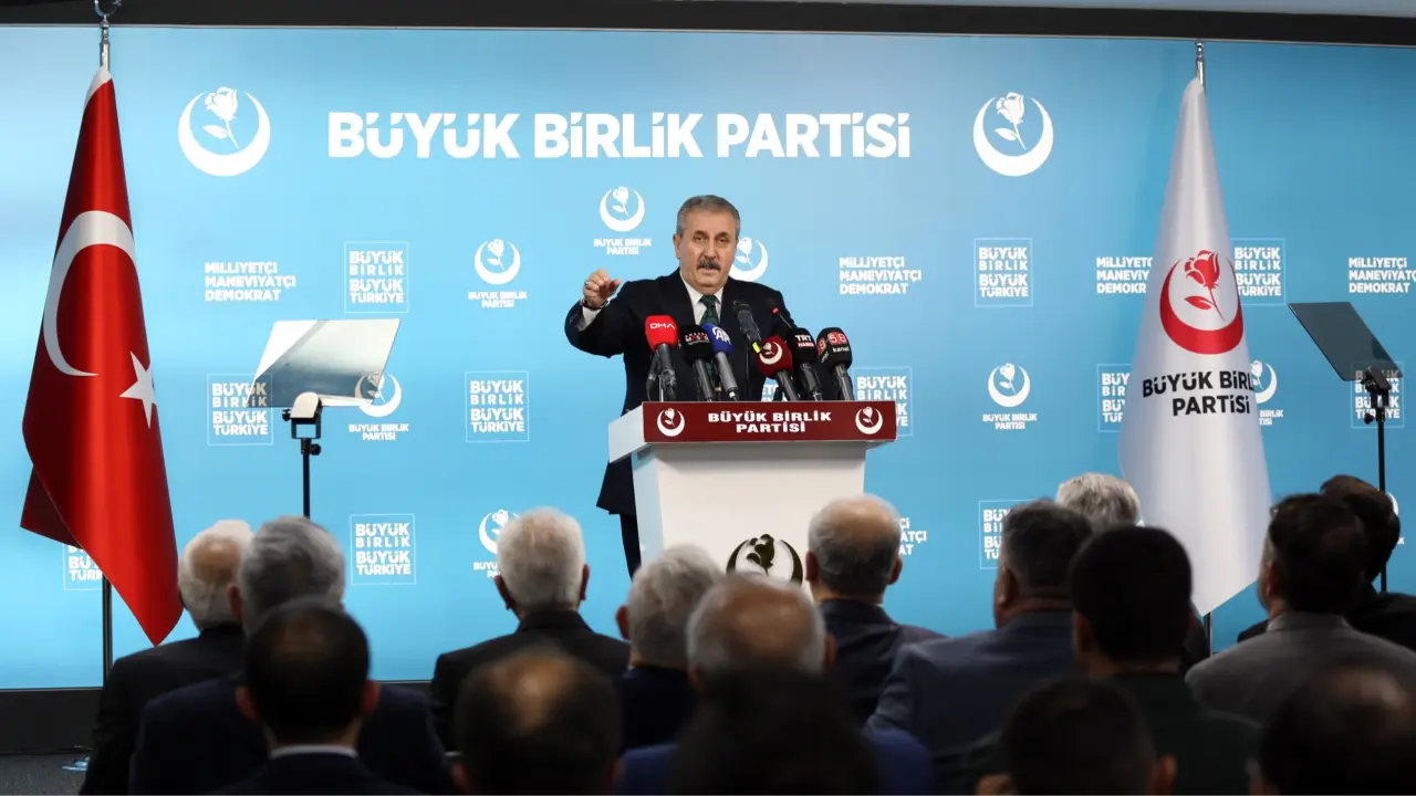 GENEL BAŞKANIMIZ SAYIN MUSTAFA DESTİCİ HAFTALIK OLAĞAN BASIN TOPLANTISINDA KONUŞTU