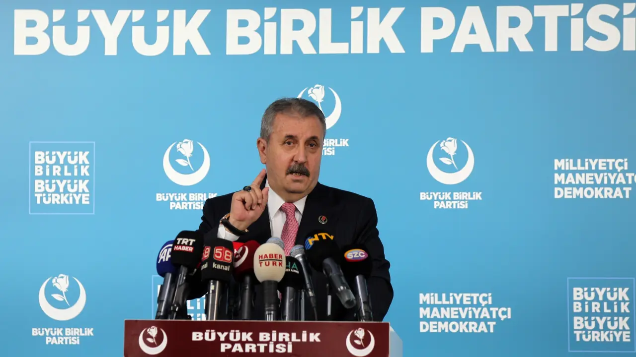 GENEL BAŞKANIMIZ SAYIN MUSTAFA DESTİCİ HAFTALIK OLAĞAN BASIN TOPLANTISINDA KONUŞTU