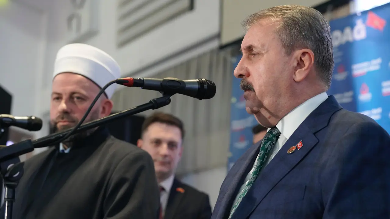 Genel Başkanımız Sayın Mustafa Destici, Karadağlılarla iftarda buluştu.