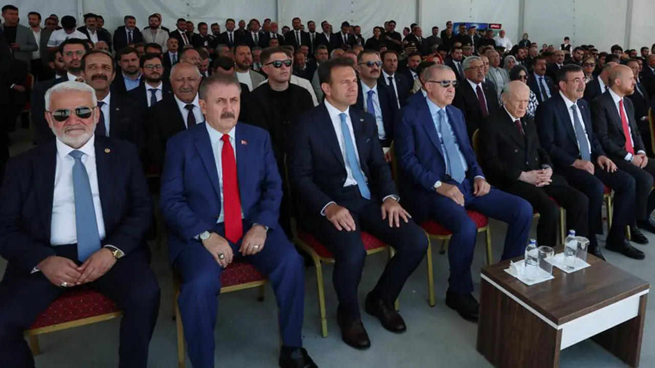 Sayın Destici, 1071 Malazgirt Anma Programı’na katıldı