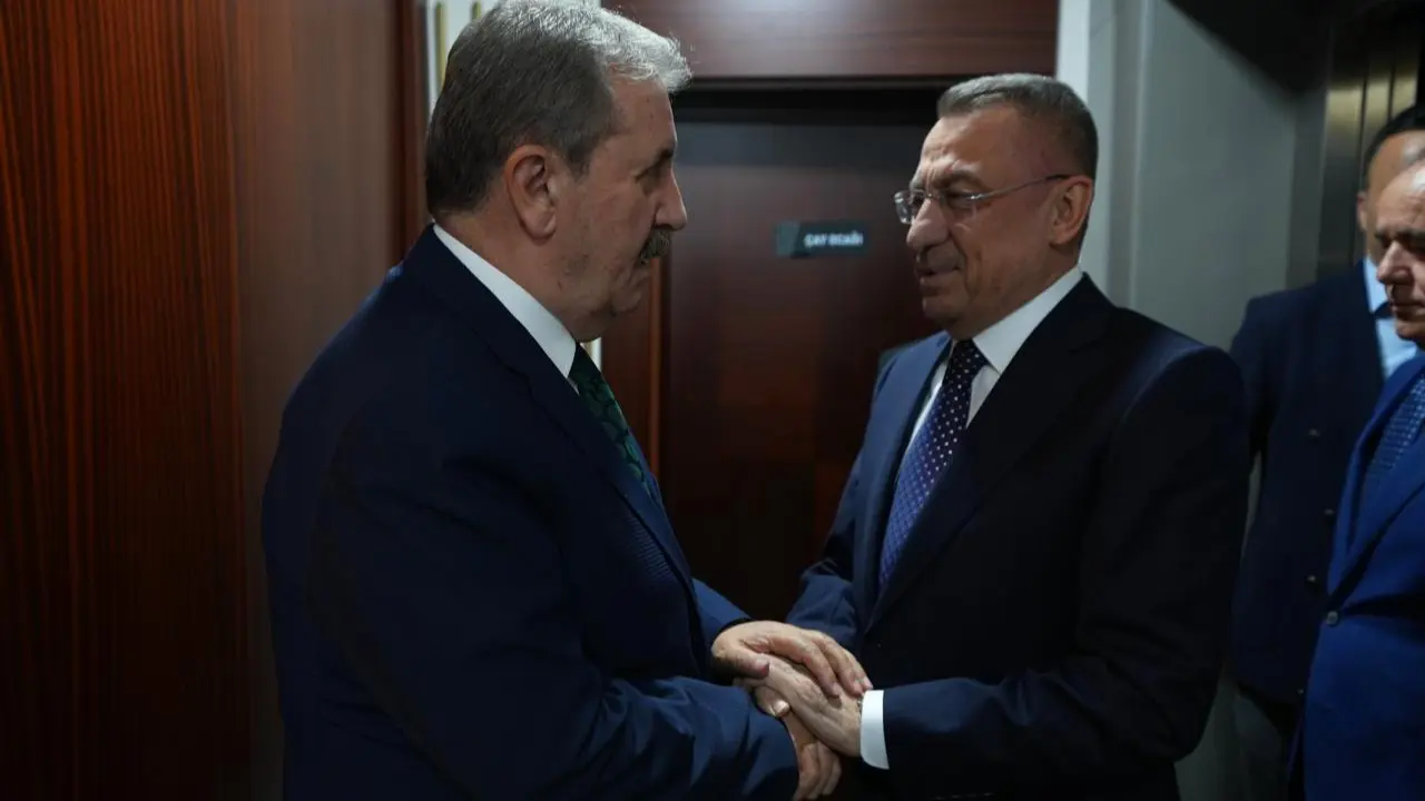 Sayın Fuat Oktay'dan Sayın Mustafa Destici'ye ziyaret