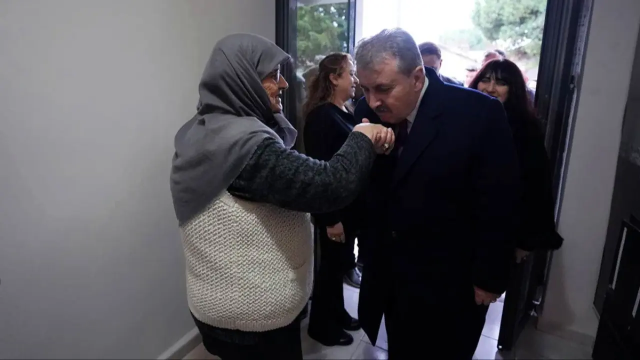 Sayın Genel Başkanımızdan, gazi ve şehit aileleri dernek ve vakıflarını ziyaret