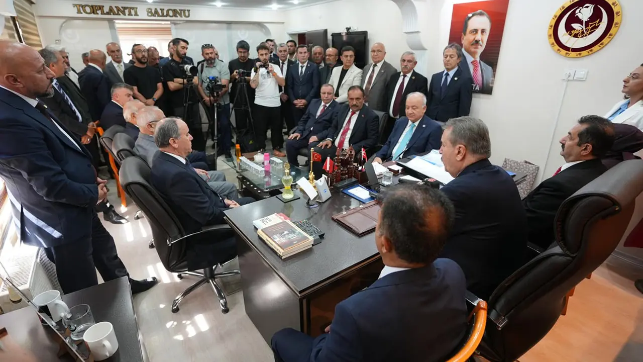 Sivas İl Başkanlığımızı ziyaret eden Sayın Genel Başkanımızdan açıklamalar