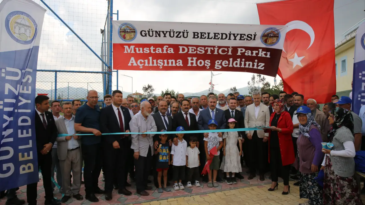 Genel Başkanımız Sayın Mustafa Destici’den Batılı ülkelere ve İslam dünyasına sert tepki