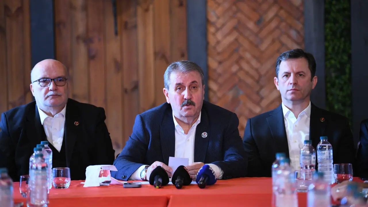 GENEL BAŞKANIMIZ SAYIN MUSTAFA DESTİCİ, ‘KARADENİZ ÇALIŞTAYI’NIN KAPANIŞ PROGRAMINDA KONUŞTU