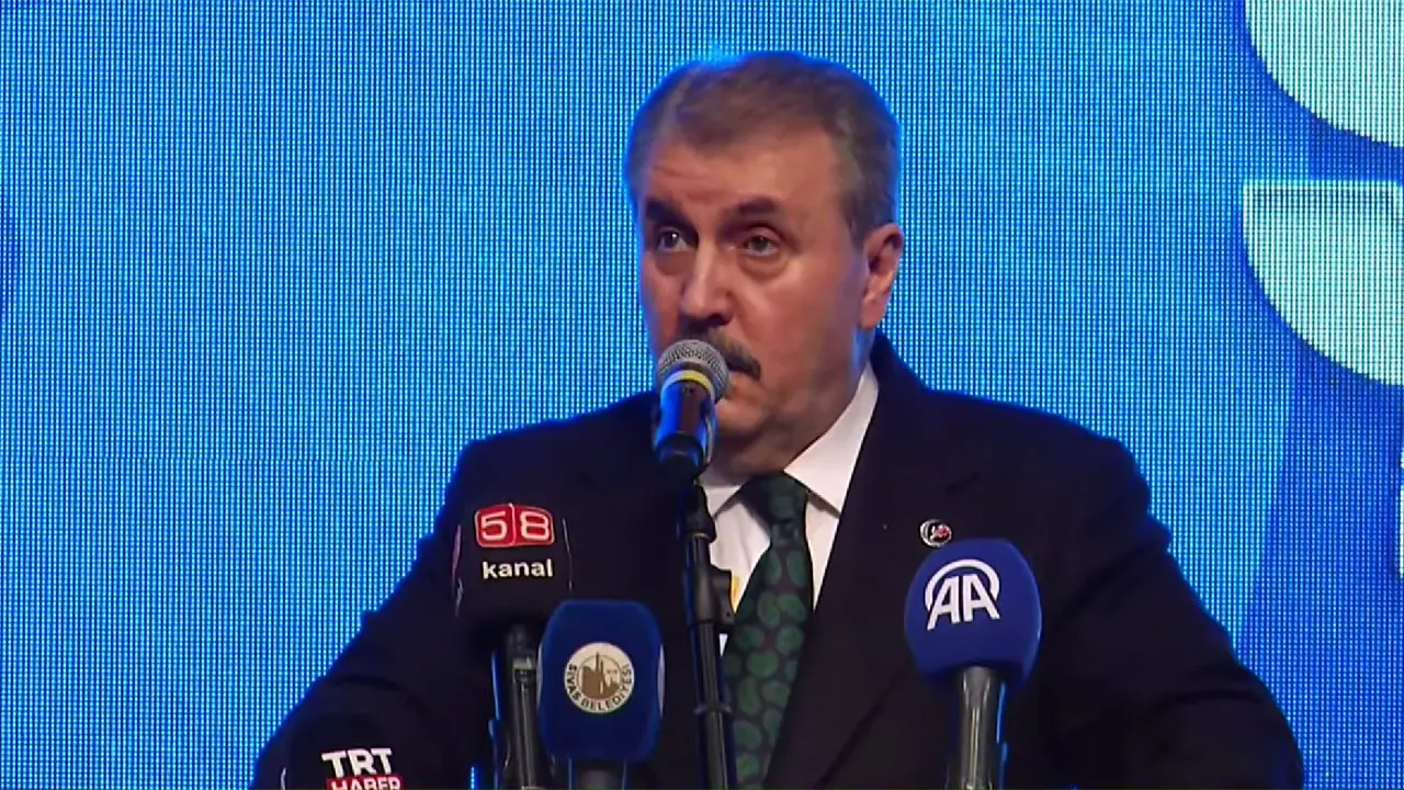 Sayın Genel Başkanımız, Sivas’ta Şehitleri Anma Programı’na katıldı