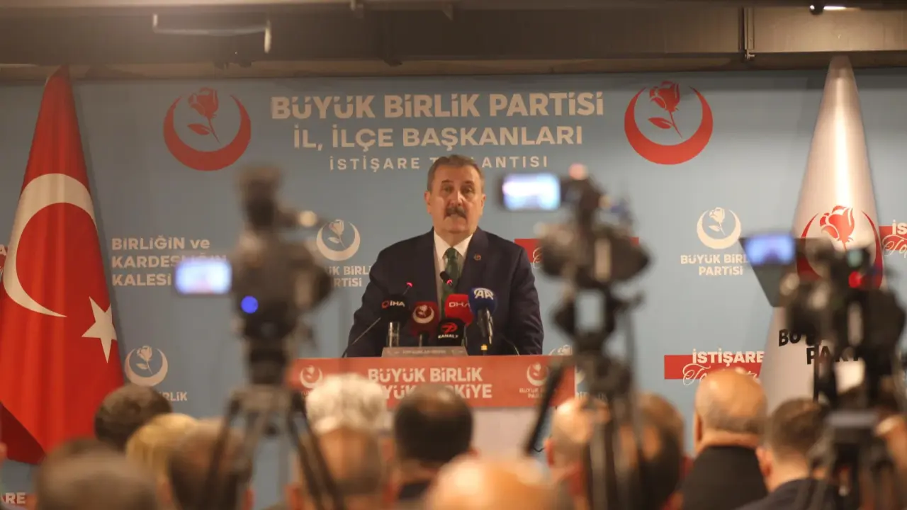 Genel Başkanımız Sayın Mustafa Destici il ilçe başkanları istişare toplantısında konuştu