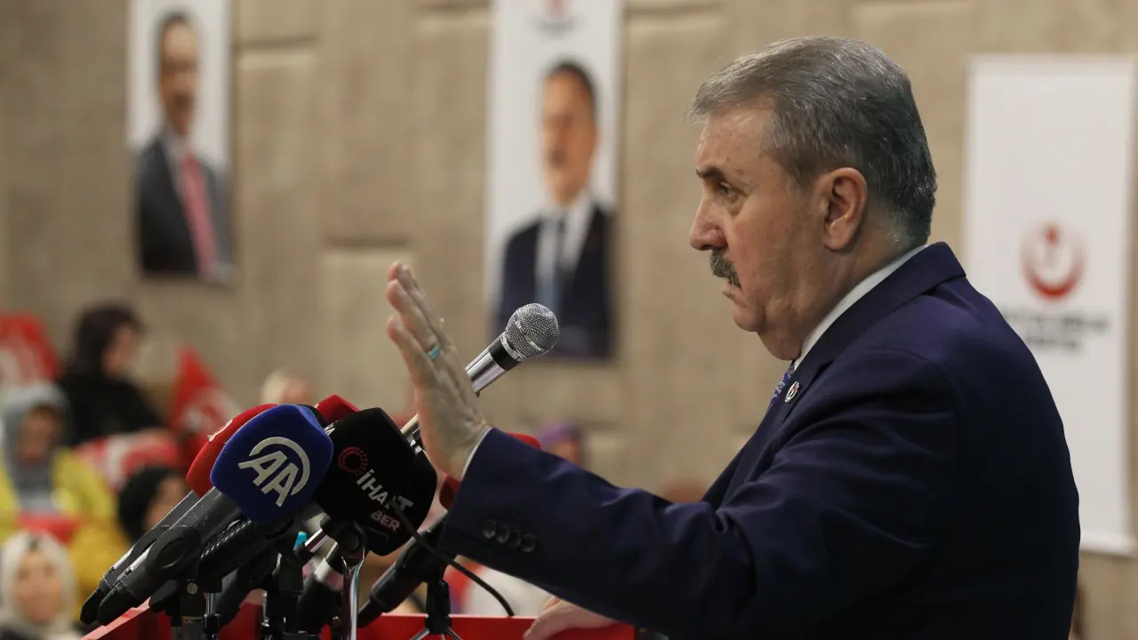 Genel Başkanımız Sayın Mustafa Destici, Konya'da İç Anadolu Çalıştayı'nda konuştu. Gündemde Anneler Günü, terörle mücadele, ekonomi, tarım ve Gazze vardı.