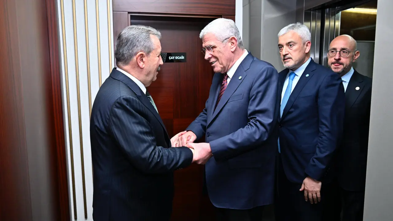 Genel Başkanımız Sayın Mustafa Destici, İYİ Parti Genel Başkanı Müsavat Dervişoğlu’nu genel merkezimizde ağırladı