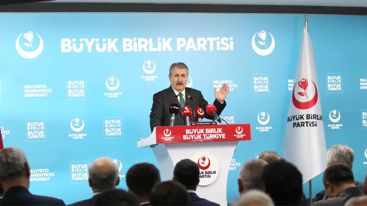 Genel Başkanımız Sayın Mustafa Destici, haftalık basın toplantısında konuştu.