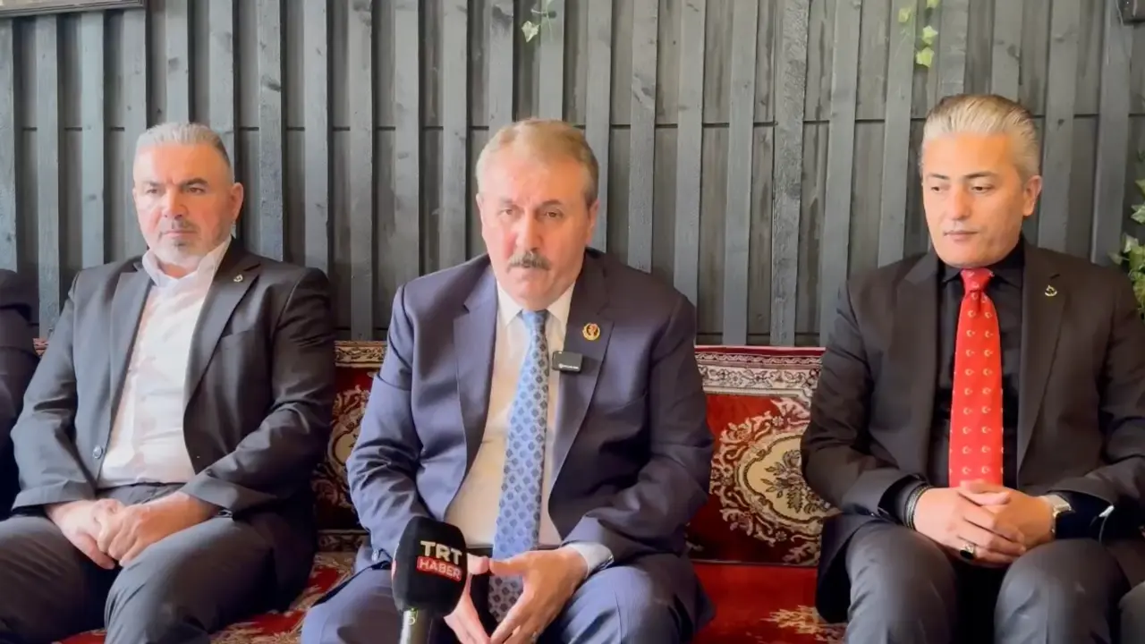 GENEL BAŞKANIMIZ SAYIN MUSTAFA DESTİCİ ‘AVRUPA NİZAM-I ALEM FEDERASYONU BERLİN ALPEREN OCAKLARI’NDA TOPLANTI GERÇEKLEŞTİRDİ