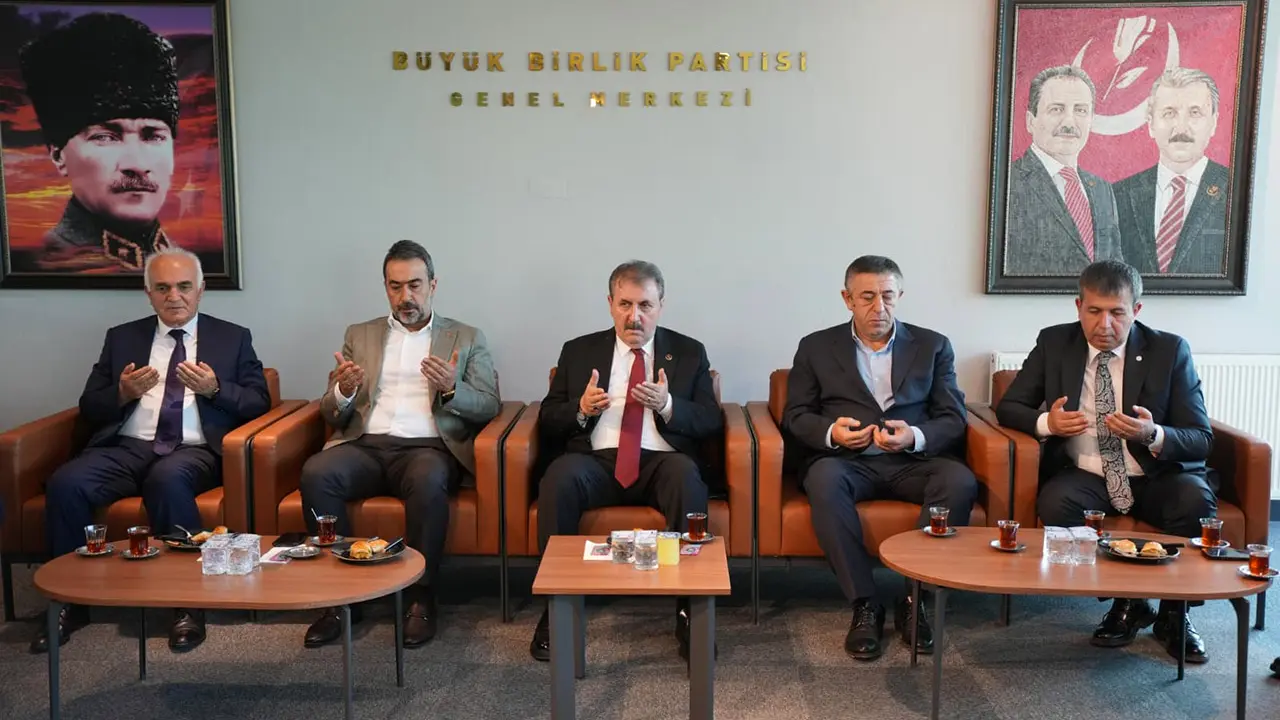 Genel Merkezimizde taziye ziyaretleri sürüyor