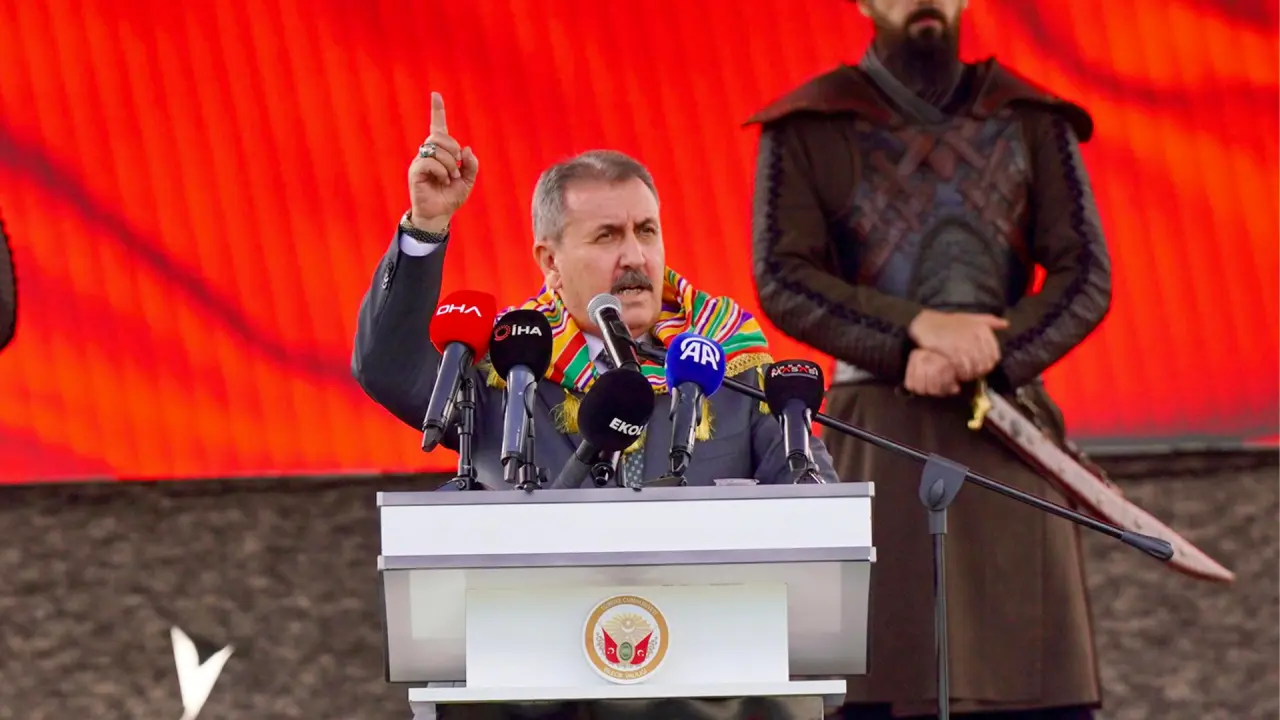 GENEL BAŞKANIMIZ SAYIN MUSTAFA DESTİCİ SÖĞÜT ERTUĞRUL GAZİ'Yİ ANMA VE YÖRÜK ŞENLİKLERİ PROGRAMI KONUŞMASI