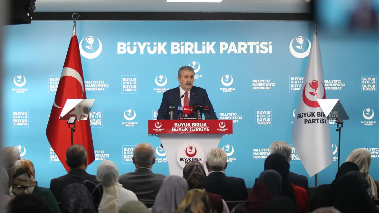 Genel Başkanımız Sayın Mustafa Destici, haftalık basın toplantısında konuştu