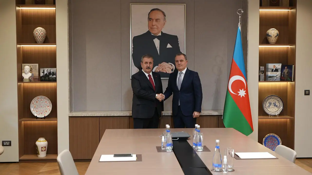 Genel Başkanımız Sayın Mustafa Destici, Azerbaycan Dışişleri Bakanı Ceyhun Bayramov‘u ziyaret etti