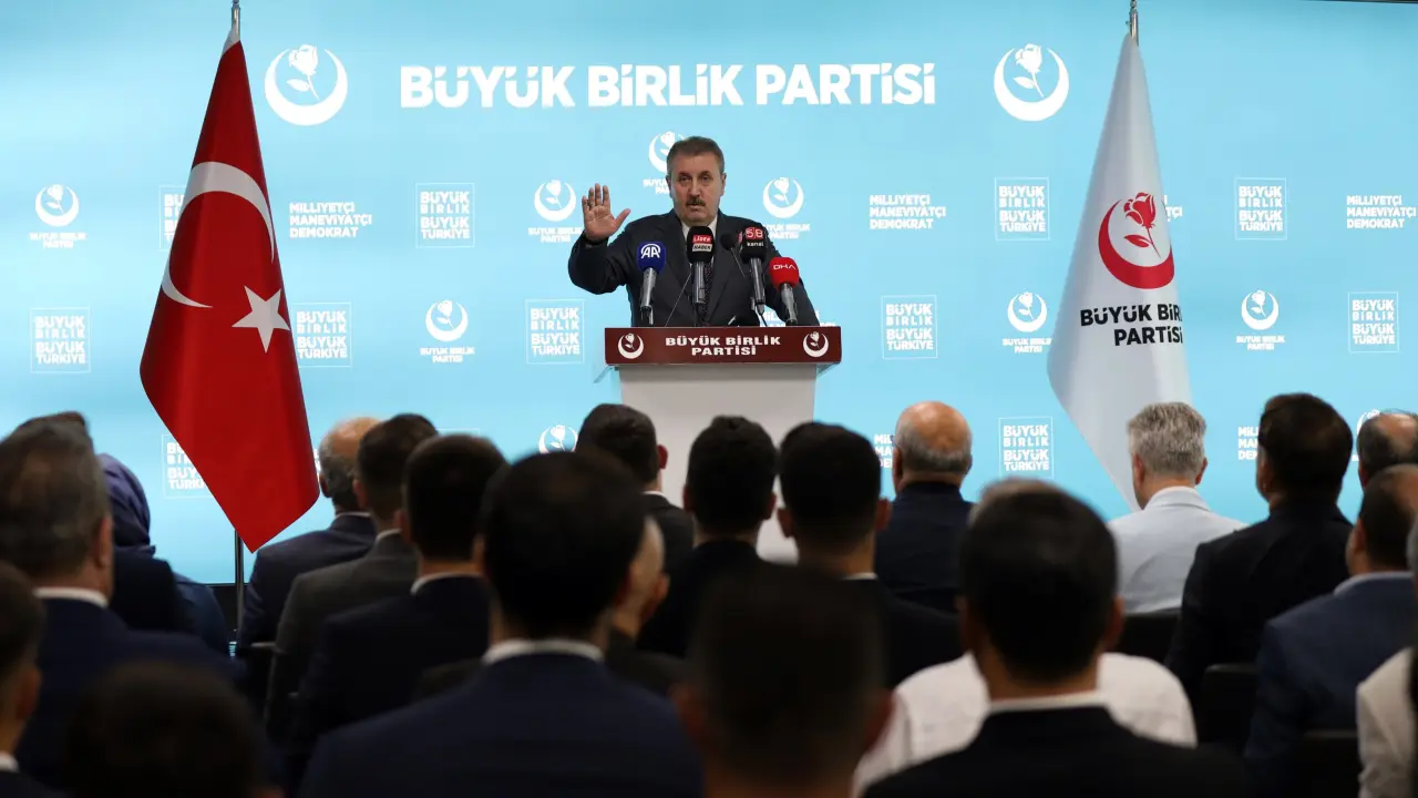 GENEL BAŞKANIMIZ SAYIN MUSTAFA DESTİCİ, GENEL MERKEZİMİZDE BASIN AÇIKLAMASINDA BULUNDU