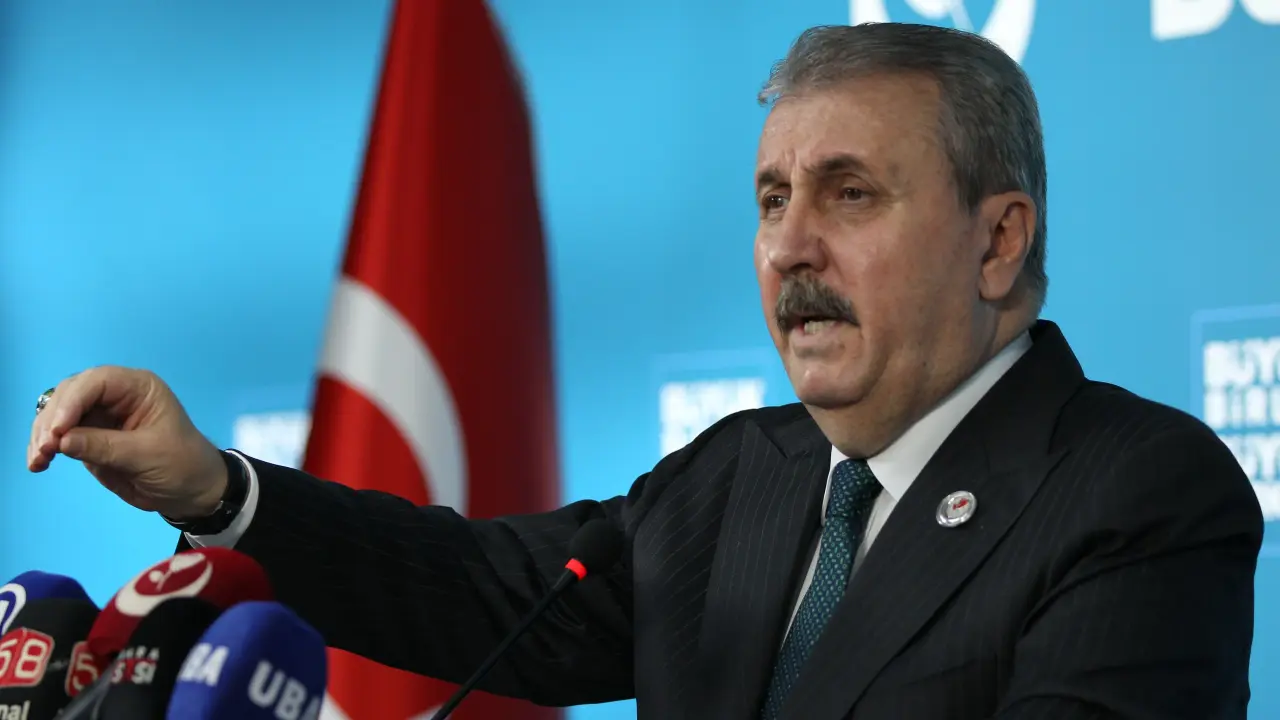 GENEL BAŞKANIMIZ SAYIN MUSTAFA DESTİCİ, GENEL MERKEZİMİZDE BASIN TOPLANTISI DÜZENLEDİ