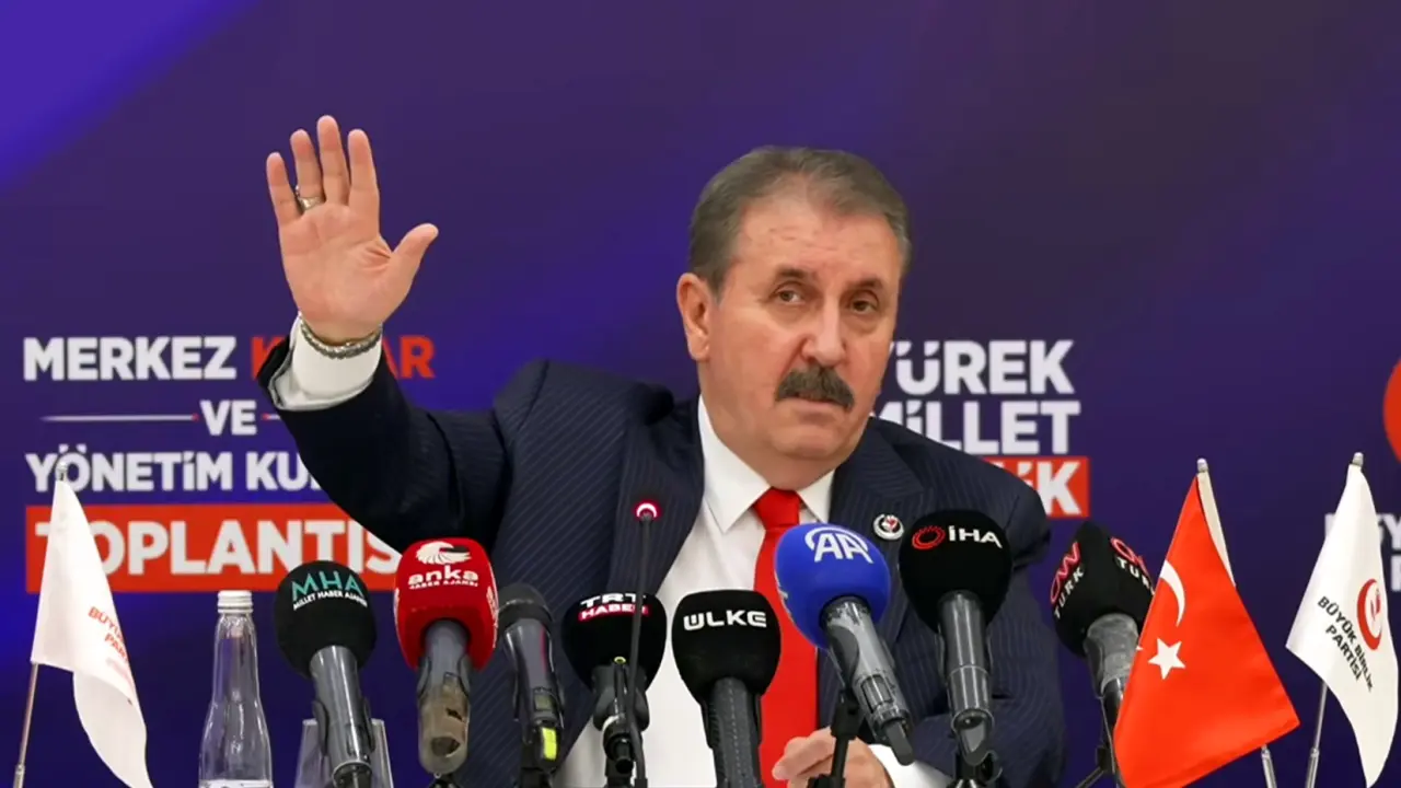 Genel Başkanımız Sayın Mustafa Destici’den 8 kritik soru