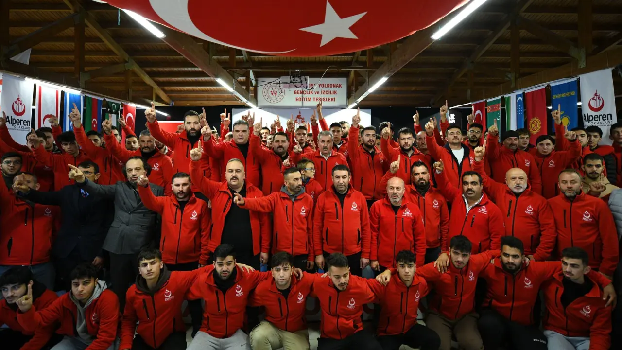 GENEL BAŞKANIMIZ SAYIN MUSTAFA DESTİCİ, ALPEREN OCAKLARI EĞİTİM KÜLTÜR VE DAYANIŞMA VAKFI’NIN KASTAMONU'DA DÜZENLEDİĞİ GENÇLİK KAMPI'NI ZİYARET ETTİ.