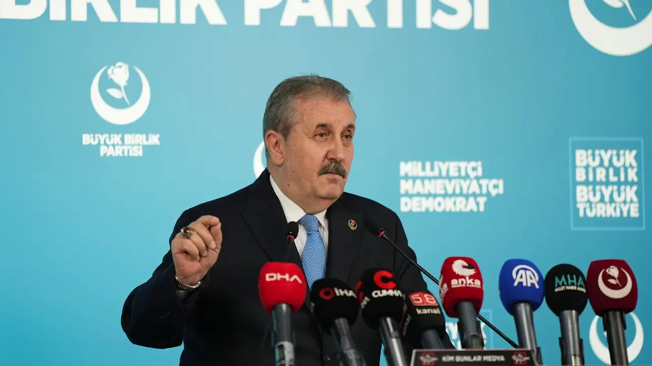 Genel Başkanımız Sayın Mustafa Destici'den haftalık basın toplantısı