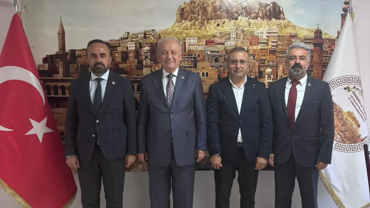 PROF. DR. DURMUŞ BOZTUĞ TEŞKİLATLARIMIZLA ÇALIŞMALAR YÜRÜTÜYOR