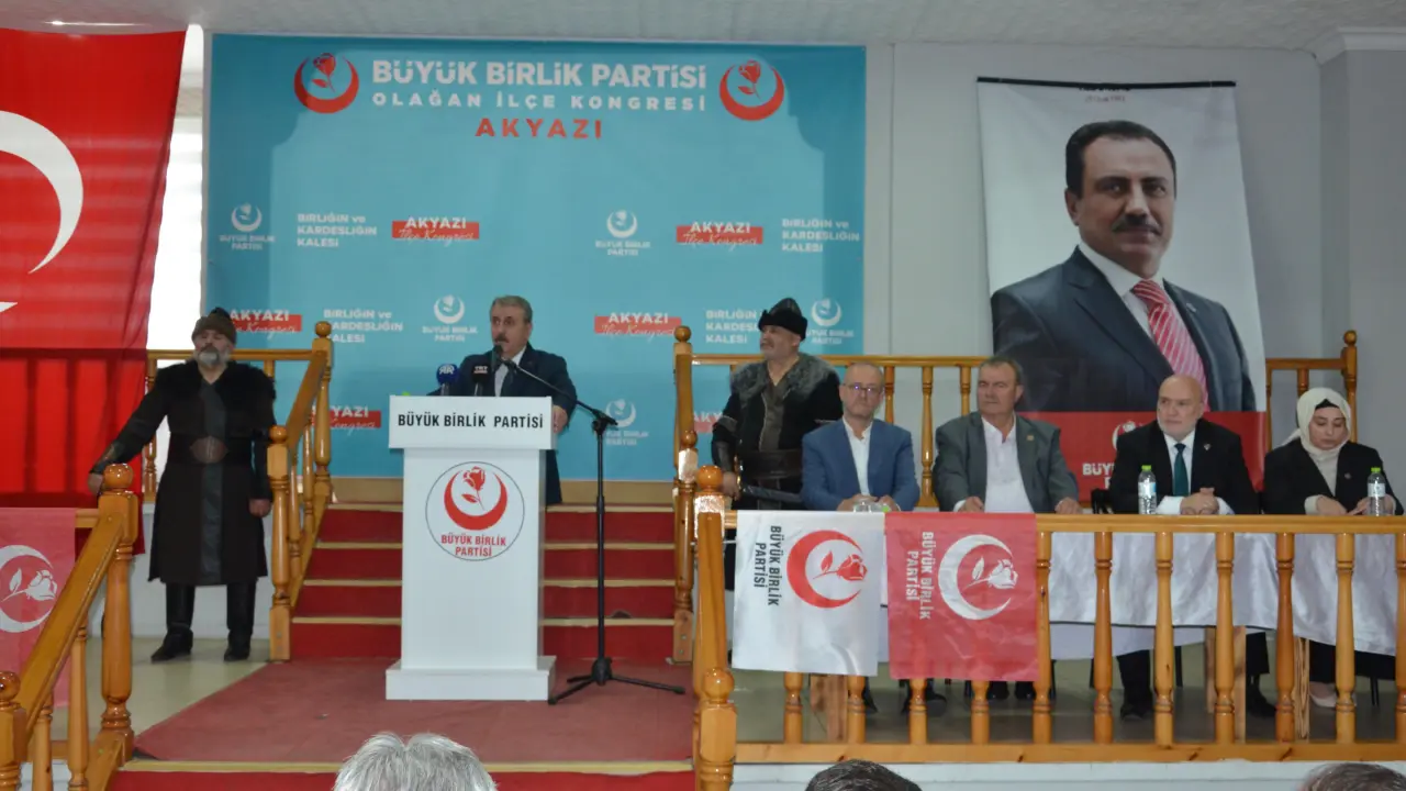 Genel Başkanımız Sayın Mustafa Destici Sakarya Akyazı’da partililerle buluştu, gündemi değerlendirdi