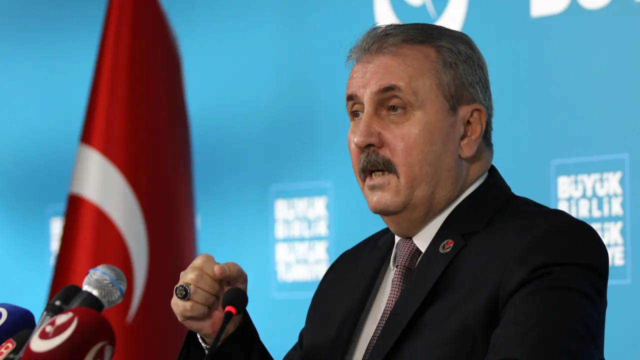GENEL BAŞKANIMIZ SAYIN MUSTAFA DESTİCİ HAFTALIK OLAĞAN BASIN TOPLANTISINDA KONUŞTU