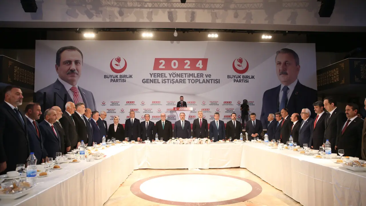 PARTİMİZİN 2024 YEREL YÖNETİMLER VE GENEL İSTİŞARE TOPLANTISI ANKARA’DA DÜZENLENDİ