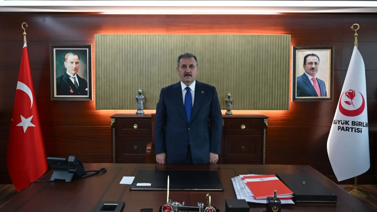 Genel Başkanımız Sayın Mustafa Destici'nin 19 Mayıs mesajı.