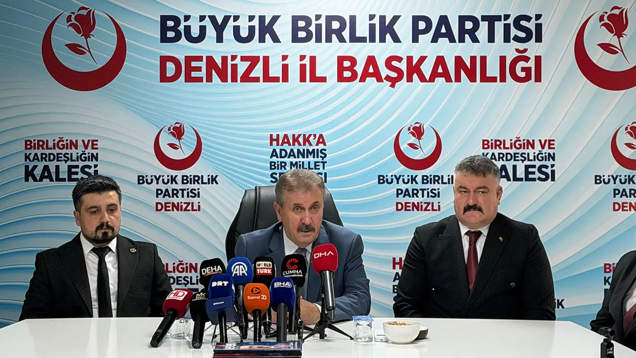 Sayın Destici, Denizli'de basın toplantısı düzenledi