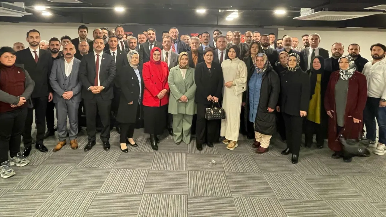 EĞİTİM VE AR-GE ÇALIŞTAYI GENEL MERKEZİMİZDE GERÇEKLEŞTİRİLDİ