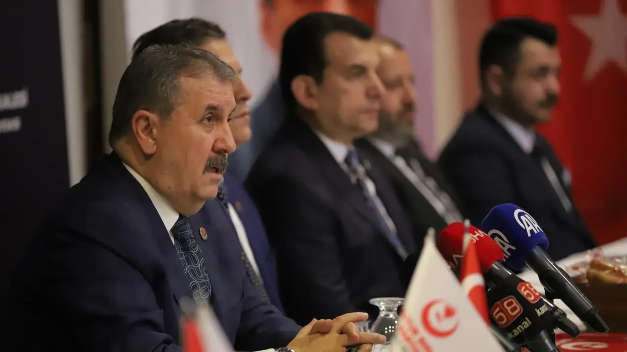 GENEL BAŞKANIMIZ SAYIN MUSTAFA DESTİCİ, İSTANBUL’DA BASIN TOPLANTISI DÜZENLEDİ