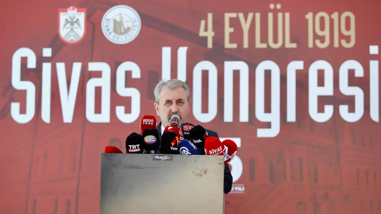 GENEL BAŞKANIMIZ SAYIN MUSTAFA DESTİCİ SİVAS KONGRESİ’NİN 105. YIL DÖNÜMÜNÜ KUTLADI