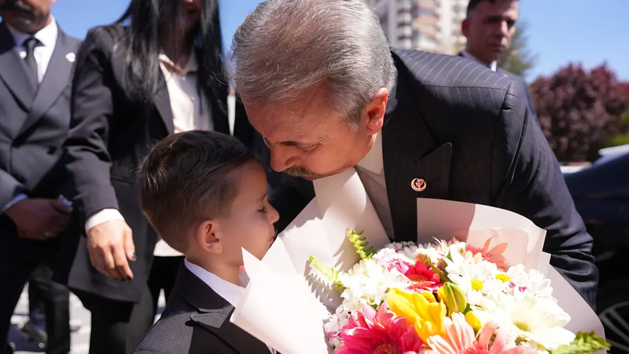 Sayın Destici, Kayseri'de açıklamalarda bulundu