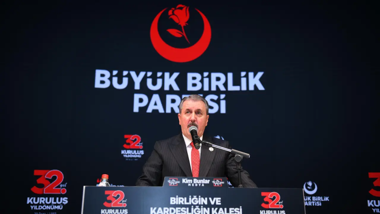GENEL BAŞKANIMIZ SAYIN MUSTAFA DESTİCİ, PARTİMİZİN 32. KURULUŞ YIL DÖNÜMÜ PROGRAMINDA KONUŞTU