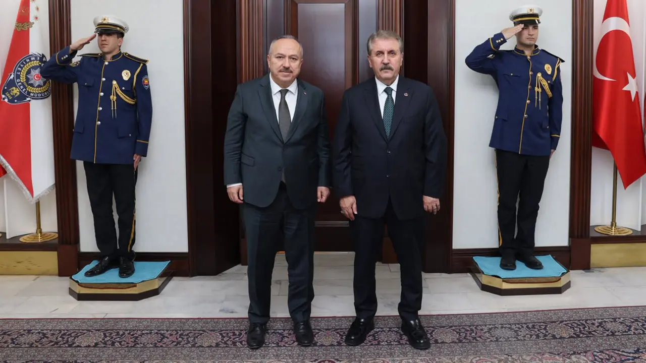 Sayın Genel Başkanımızdan Emniyet Genel Müdürü Sayın Ali Fidan'a ziyaret