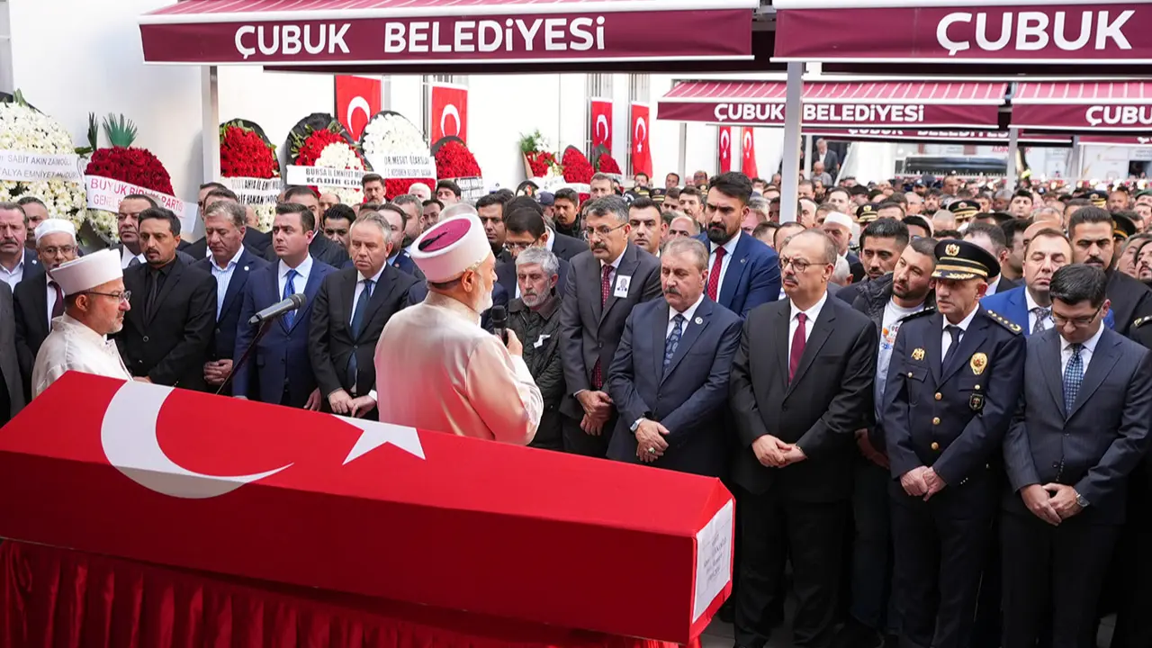 Sayın Destici, şehit polisimiz Türkoğlu'nun cenaze törenine katıldı