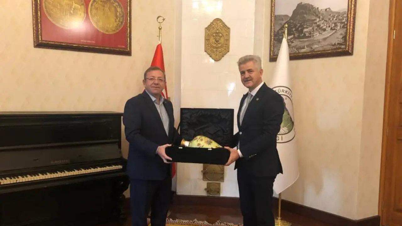 GENEL BAŞKAN YARDIMCIMIZ TEVFİK EREN’DEN KARS VALİSİ ZİYA POLAT’A ZİYARET
