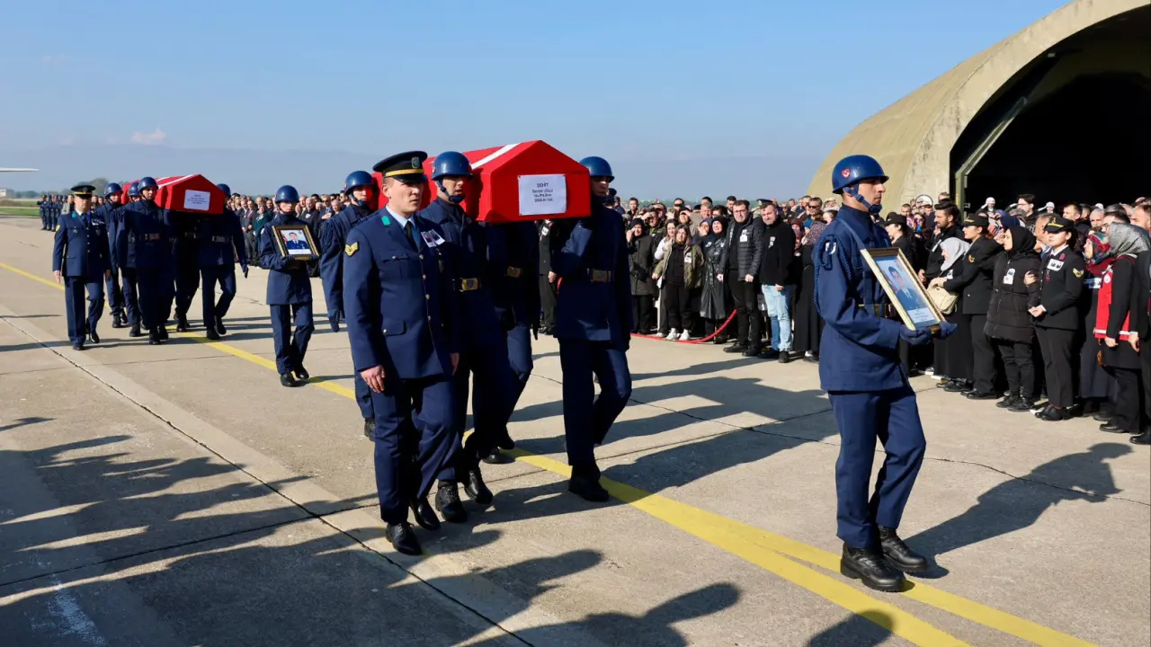 Sayın Ekrem Alfatlı, Bursa’da şehidimizin cenazesine katıldı