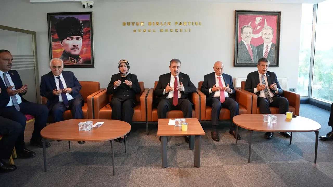 Genel Merkezimizde taziye ziyaretleri devam ediyor